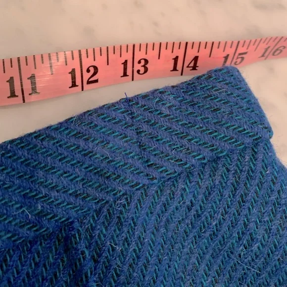 Vintage Fly Over cobalt tweed skirt suit with embroidery and rhinestones size 9 - Picture 13 of 15